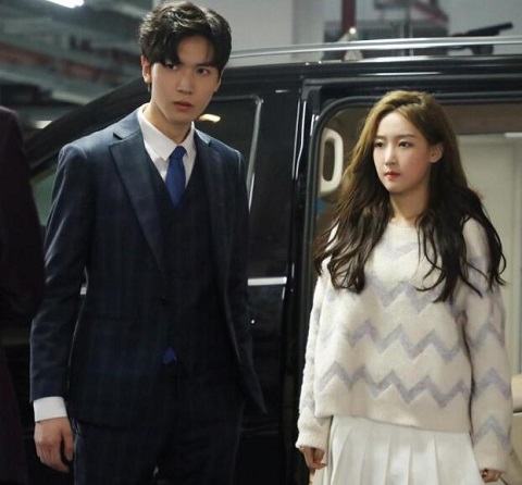 拜托快结婚吧安安是谁的孩子 苏沐宸叶弦歌是安安父母吗