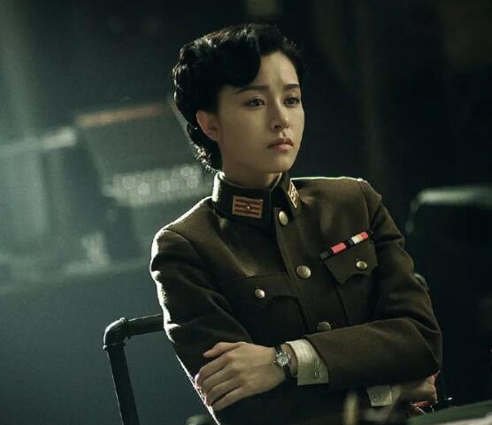 风声中为什么要割李宁玉手