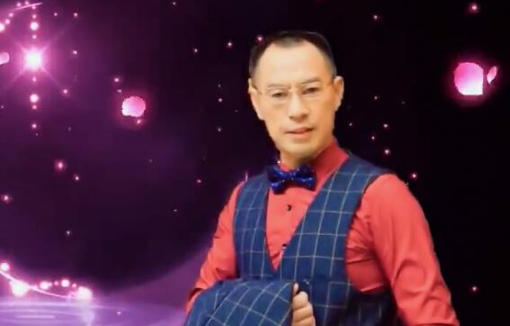 想你的时候问月亮原唱