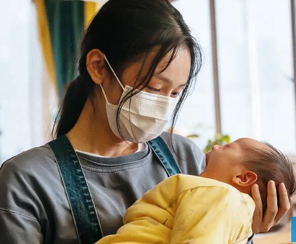 中国医生小文的孩子生出来了吗