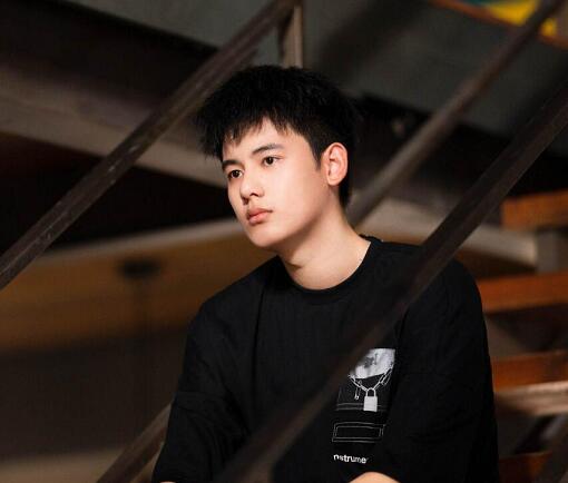二哥来了怎么办杨听风结局