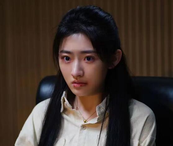 扫黑风暴为什么咬桌子
