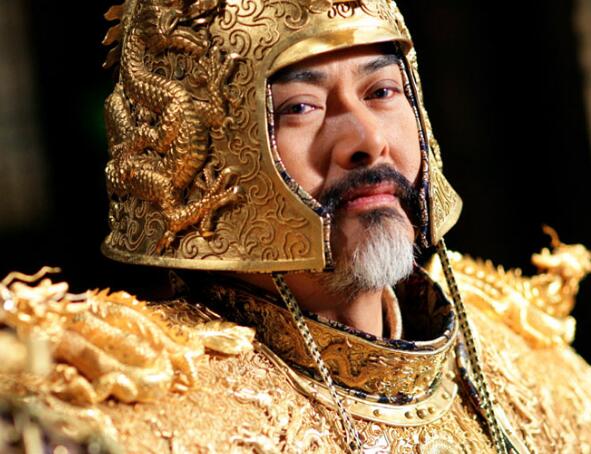 满城尽带黄金甲谁赢了
