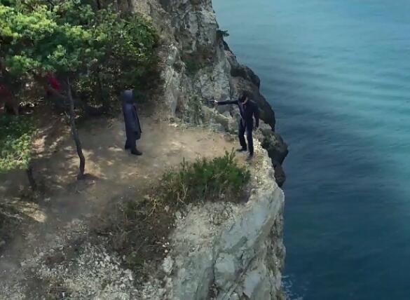 鱿鱼游戏警察哥哥是谁