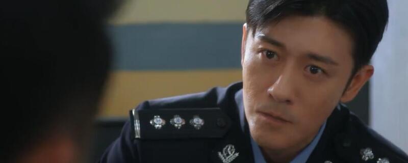 双面神探徐无双经历了什么