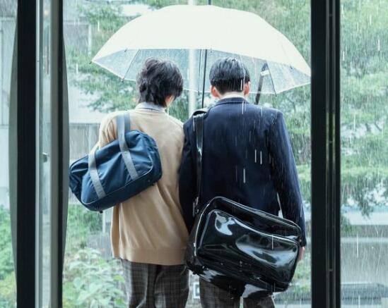 消失的初恋青木井田在一起了吗