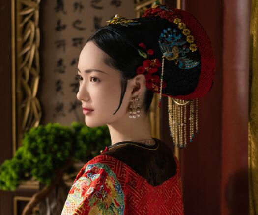 一纸寄风月谁和谁一对