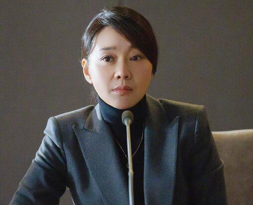 突围石红杏什么职务
