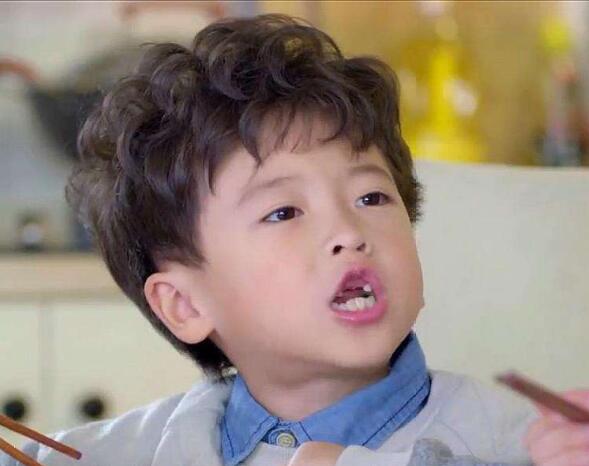 两生花颜宋的孩子是谁的