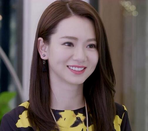 繁星四月繁星的亲生爸爸是谁