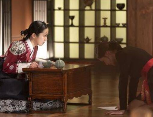 皇后的品格皇室存在吗