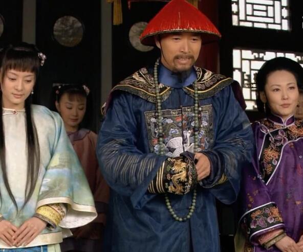 纯元皇后是甄嬛的母亲吗