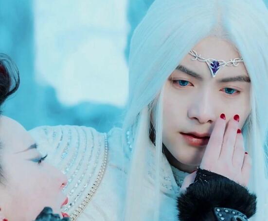 樱空释喜欢岚裳还是艳炟