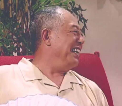 家有儿女爷爷是谁演的