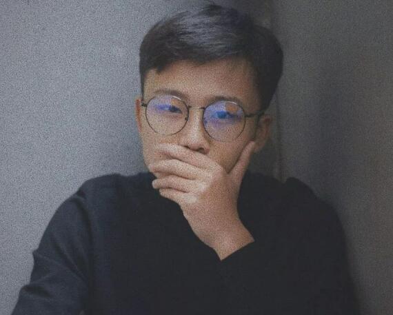 清晨伴我行白马踏新泥是什么歌