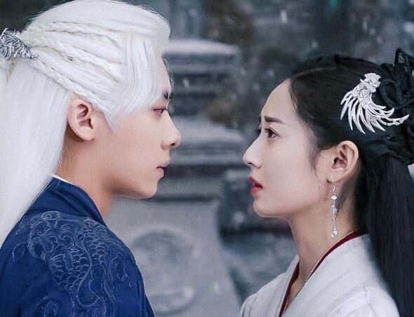 镜双城是耽改剧吗