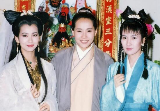 新白娘子传奇哪一年上映的