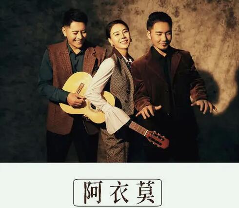 爱悠悠填满了沙漏什么歌