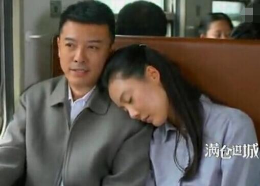 满仓进城陈克然与他老婆结局
