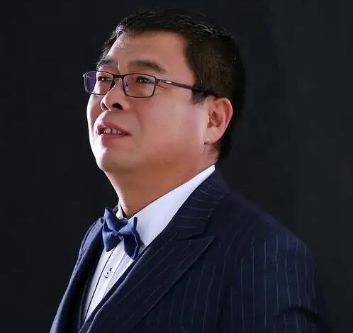 哥也不是当年的哥是什么歌