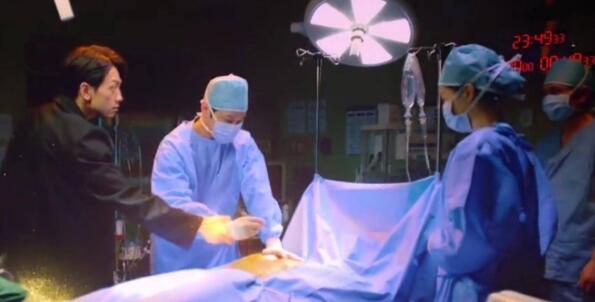 幽灵医生里的黑影是谁