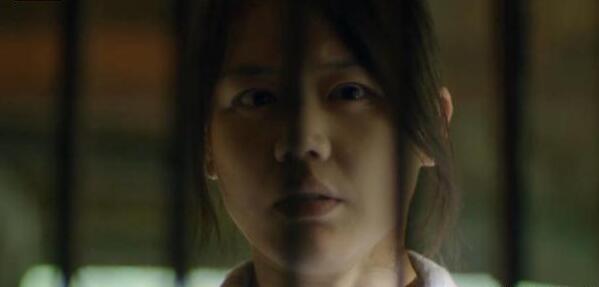 江照黎明第八集那个女的是谁