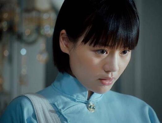 葛薇龙在回上海的船上发生了什么