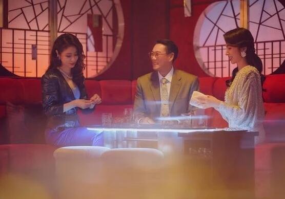 华灯初上条通女是什么意思