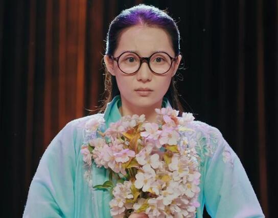 昔有琉璃瓦唐娅是好人吗