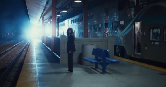 亢奋第一季结局什么解析