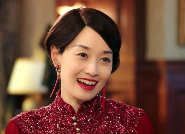 旗袍美探苏雯丽为什么那么有钱