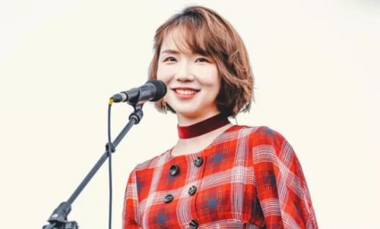 刘恋是哪个乐队