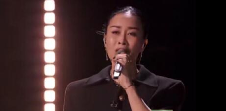 乘风破浪第三季初舞台那英唱的什么歌
