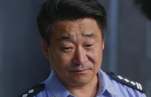 警察榮譽所長誰演的