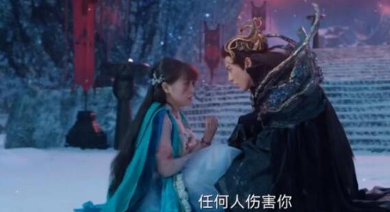 小兰花和东方青苍为什么互换身体