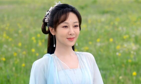 敖宣是喜欢颜淡吗