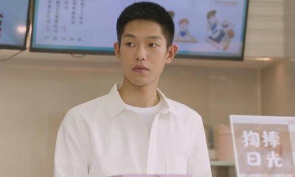 第二次拥抱丁木木官配是谁