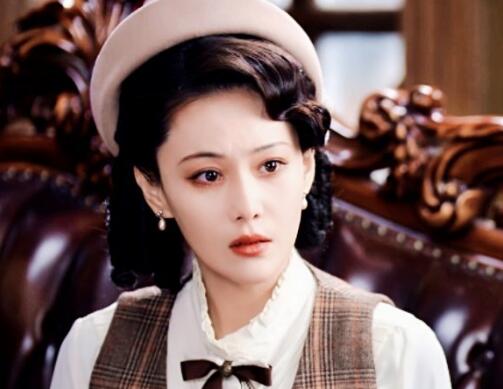 民国大侦探周墨婉双重身份吗