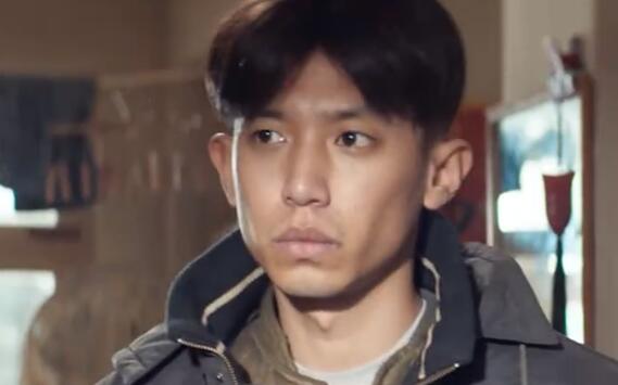 胆小鬼秦天为什么烧掉面包车