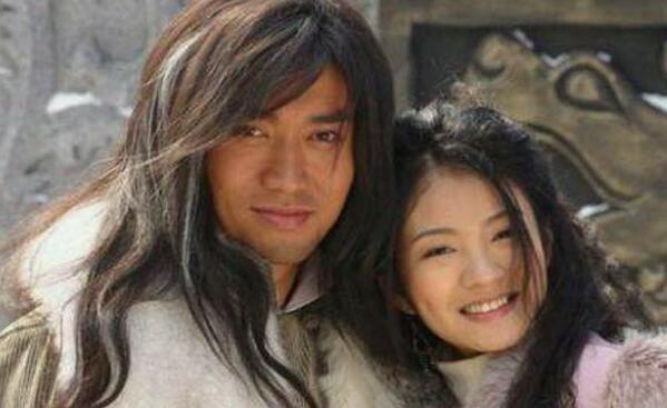 胡斐为什么突然就喜欢苗若兰