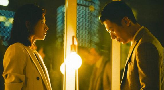 简言的夏冬男女主职业是什么