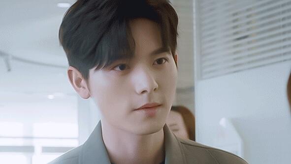 我的反派男友男二喜欢女主吗