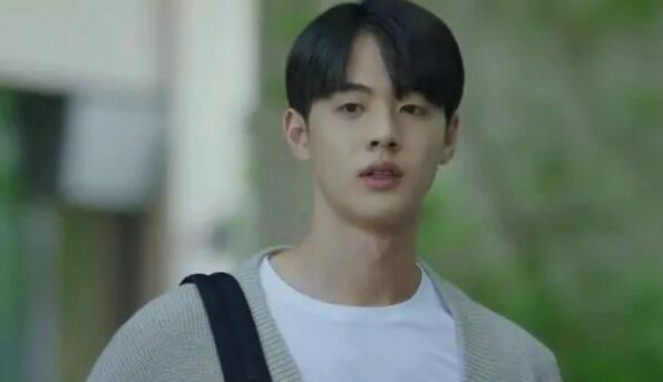 cheer up男二真的喜欢女主吗