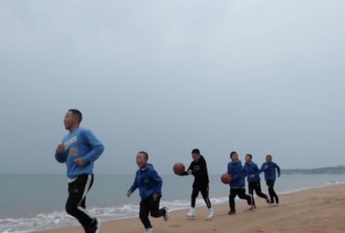 黑鹰少年真实存在吗