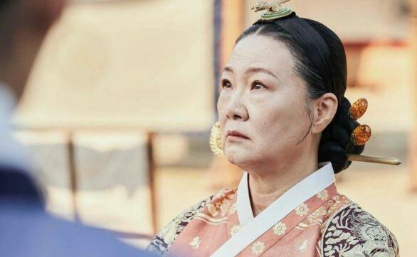 王后伞下大妃是好的坏的