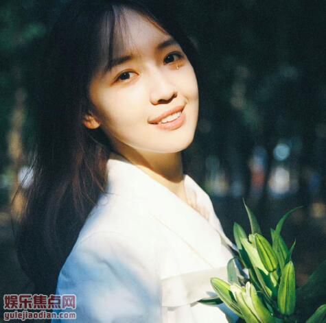 秦牛正威的男朋友是谁