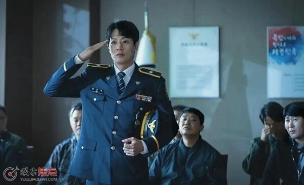 消防厅旁警察厅男主被开除了吗