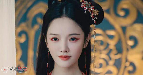 2,女主名叫清欢,由林妍柔饰演,长相出众,开朗活泼,重情重义,只要是她