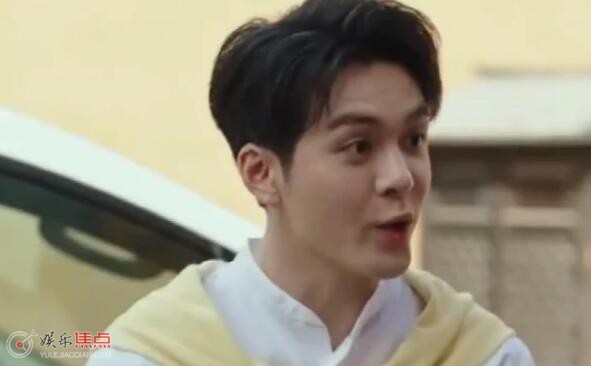 韶华书屋的负责人是谁