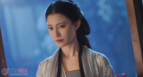 东栏雪沈颜是什么人